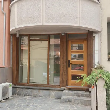 In Free Parking Area 斯科普里