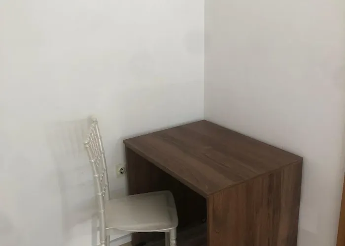 In Free Parking Area Гостевой дом *