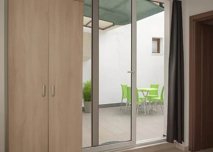 Гостевой дом In Free Parking Area Скопье