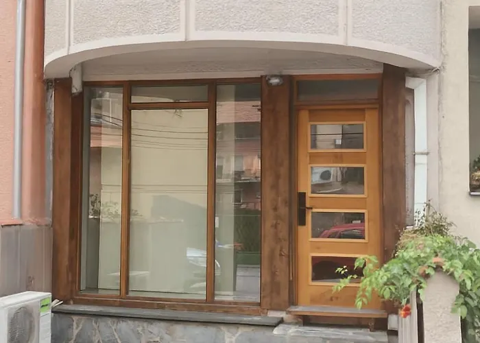 In Free Parking Area Скопье