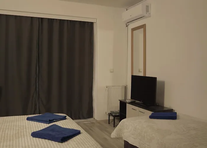 In Free Parking Area Гостевой дом Скопье